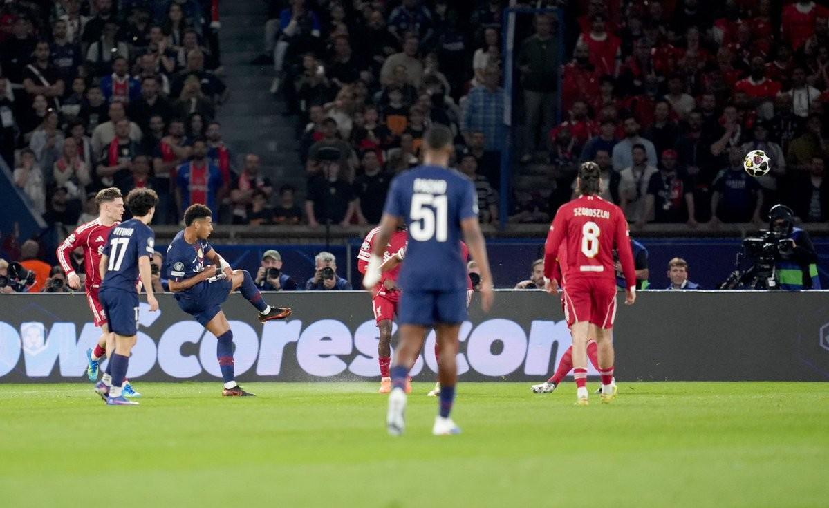 开云体育下载-擅打高端局，杜埃生涯至今14场欧冠淘汰赛直接参与11球